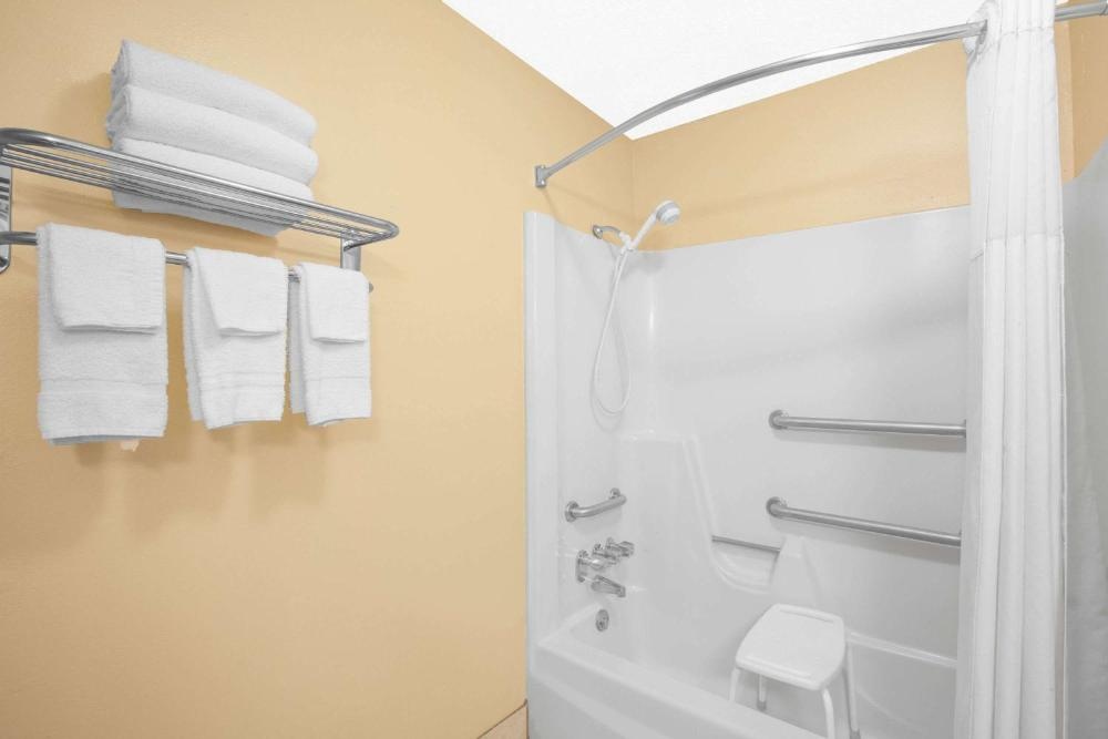 Super 8 by Wyndham Natchitoches